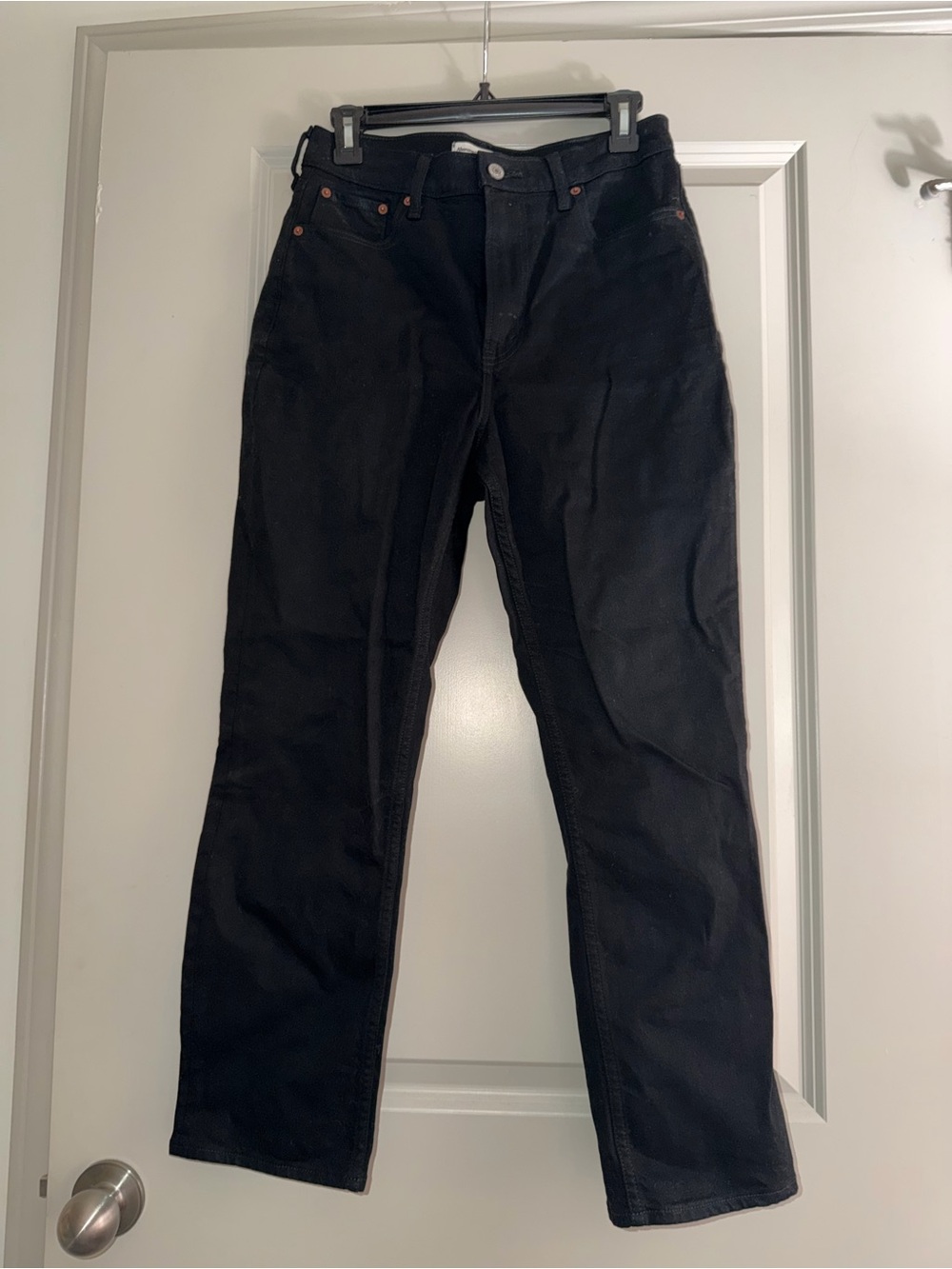 Women’s Black ultra high rise ankle straight Jeans